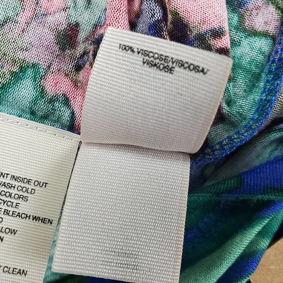 RACHEL Rachel Roy NWT medium floral tank - Picture 2 of 5